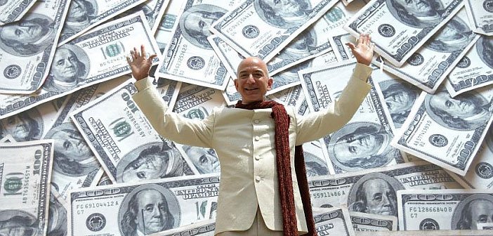 jeff-bezos-with-money