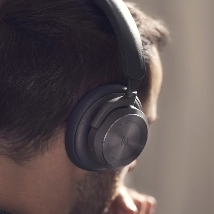 B&O Beoplay HX