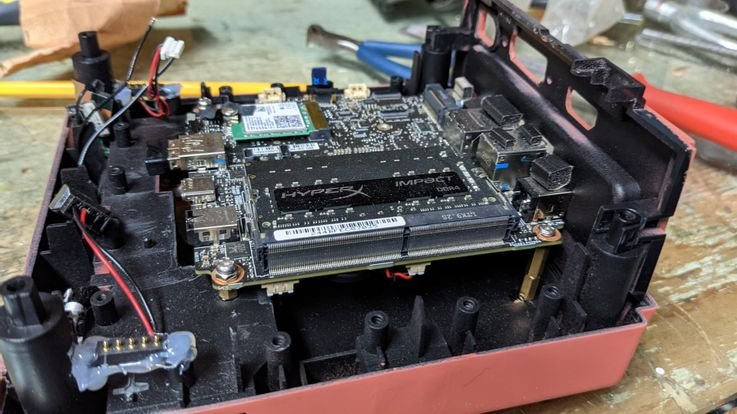 Reddit user manages to convert their old Nintendo GameCube to play high-end PC games.