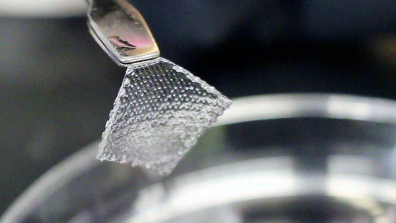 This Futuristic Hydrogel developed by Researchers at CTH can Protect Wounds from All types of Bacteria